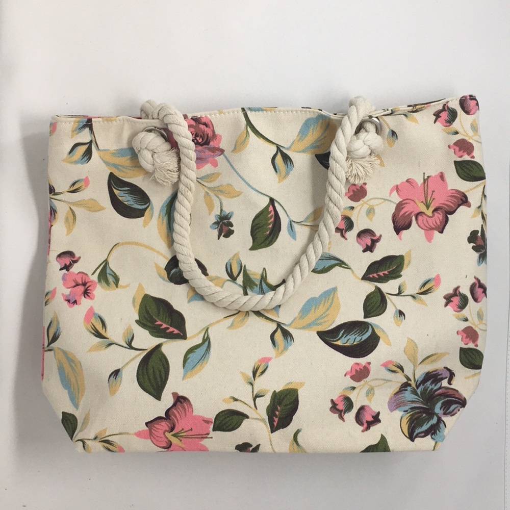 Hawaiian-Inspired Tote🌺